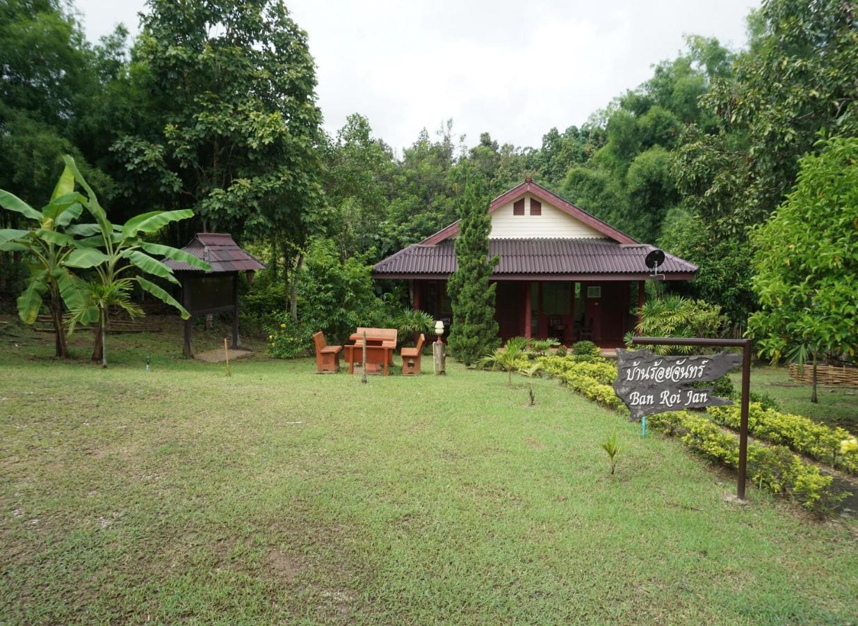 Ban Rai Tin Thai Ngarm Eco Lodge Mae Rim Exteriér fotografie