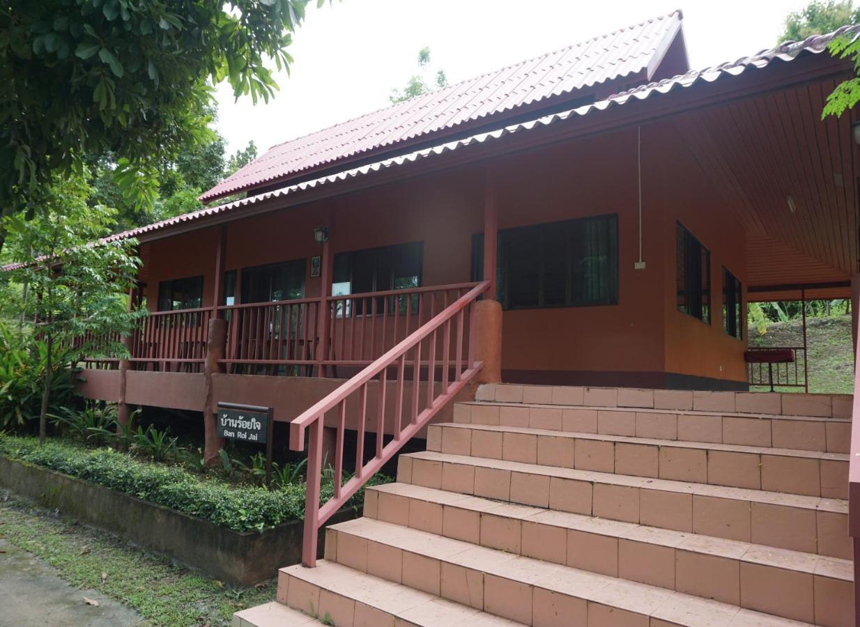 Ban Rai Tin Thai Ngarm Eco Lodge Mae Rim Exteriér fotografie